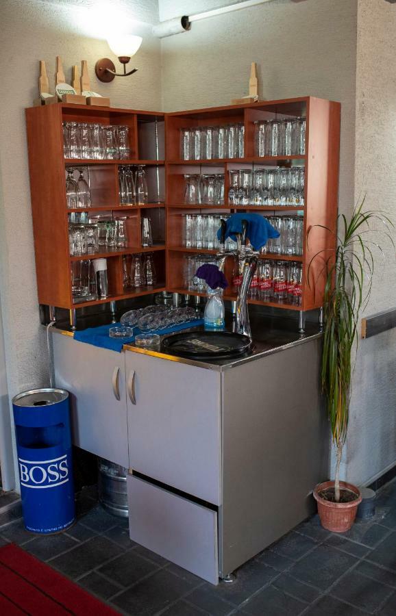 Dionis Rooms & Apartments Prilep Exteriör bild