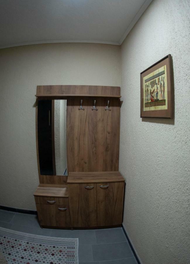 Dionis Rooms & Apartments Prilep Exteriör bild