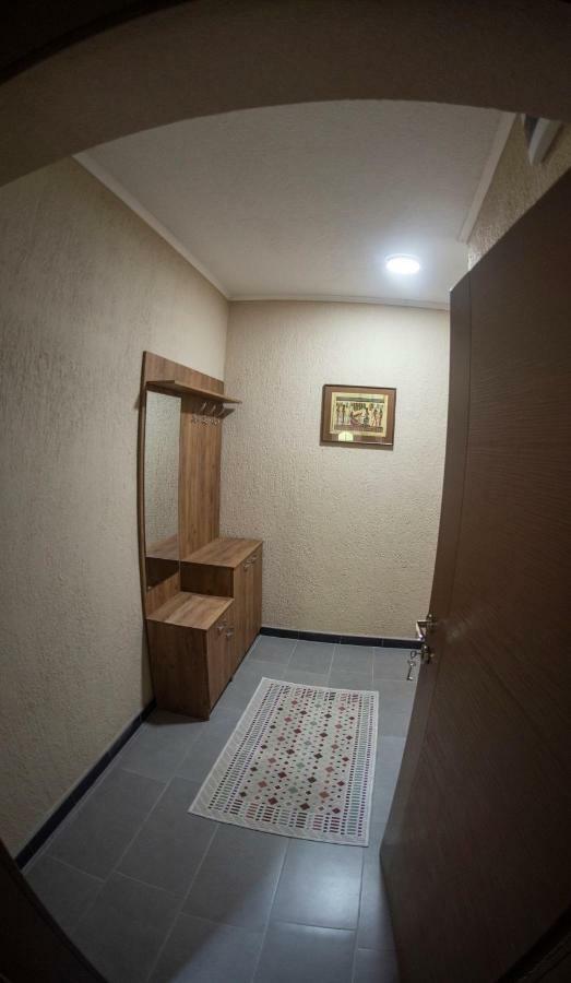 Dionis Rooms & Apartments Prilep Exteriör bild